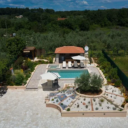 Jela Mozar Villa